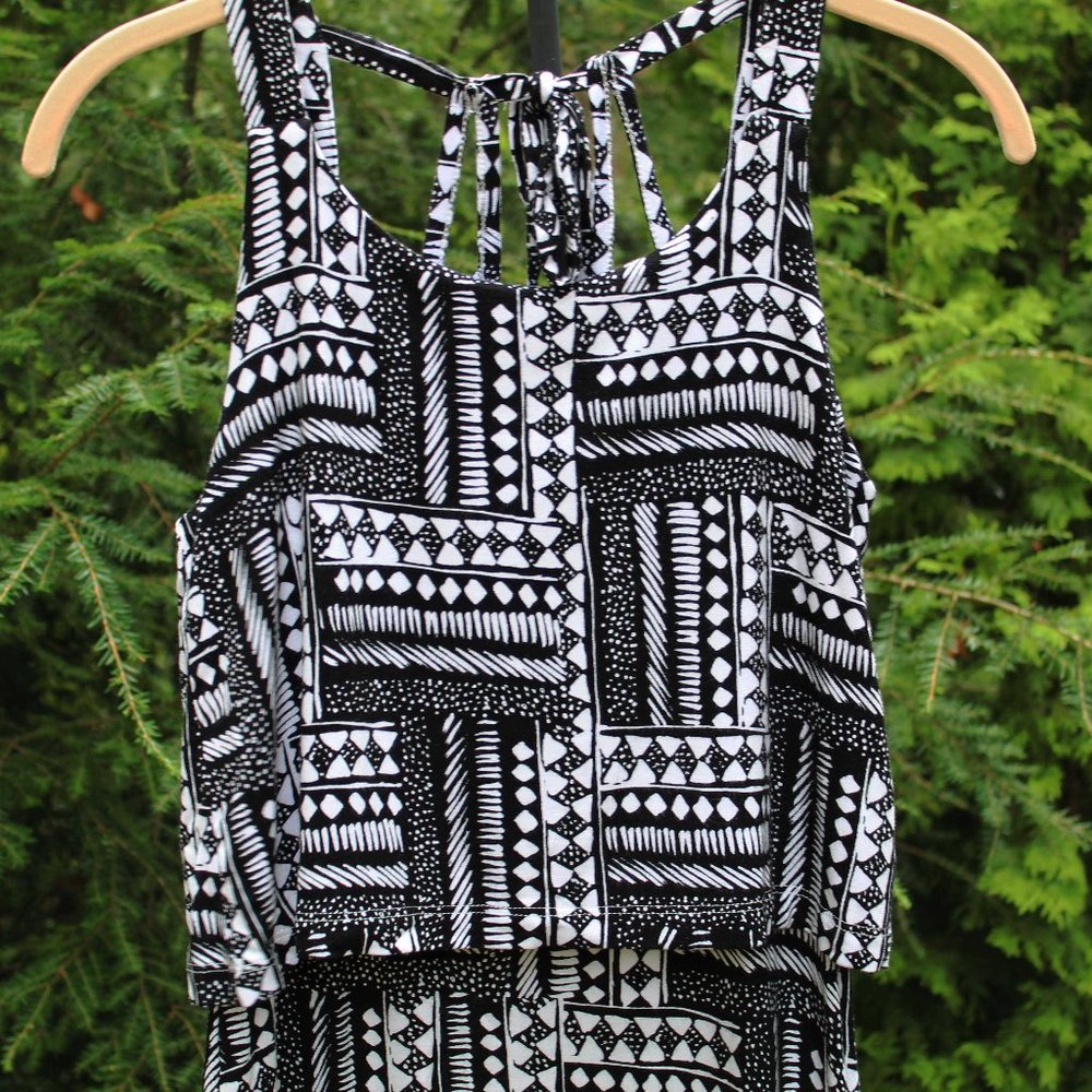 Design History Soft & Stretchy Sleeveless Tiered Dress  NWT
